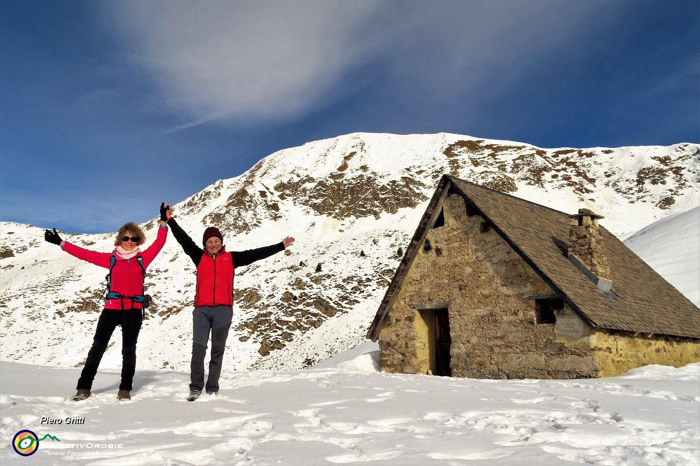 02 Alla Baita Pianadei (2095 m) con Valegino (2415 m).JPG -                                